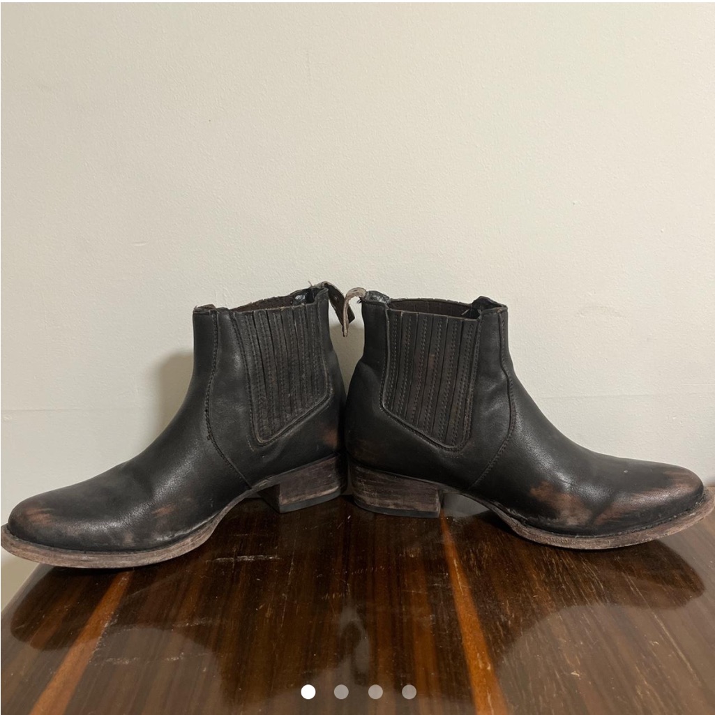 Freebird By Steve Madden Designer Chelsea Boots